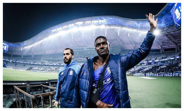 南特队不敌对手,遭遇比赛失利,振奋人心的简单介绍 南特队不敌对手,遭遇比赛失利,振奋人心的简单介绍