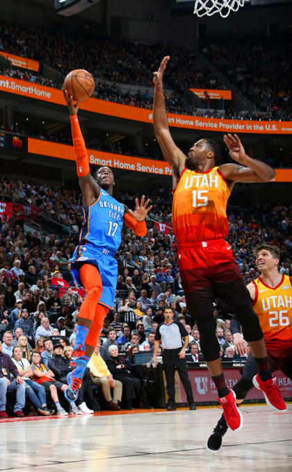 爵士力挽狂澜，艰难击败对手，表现亮眼