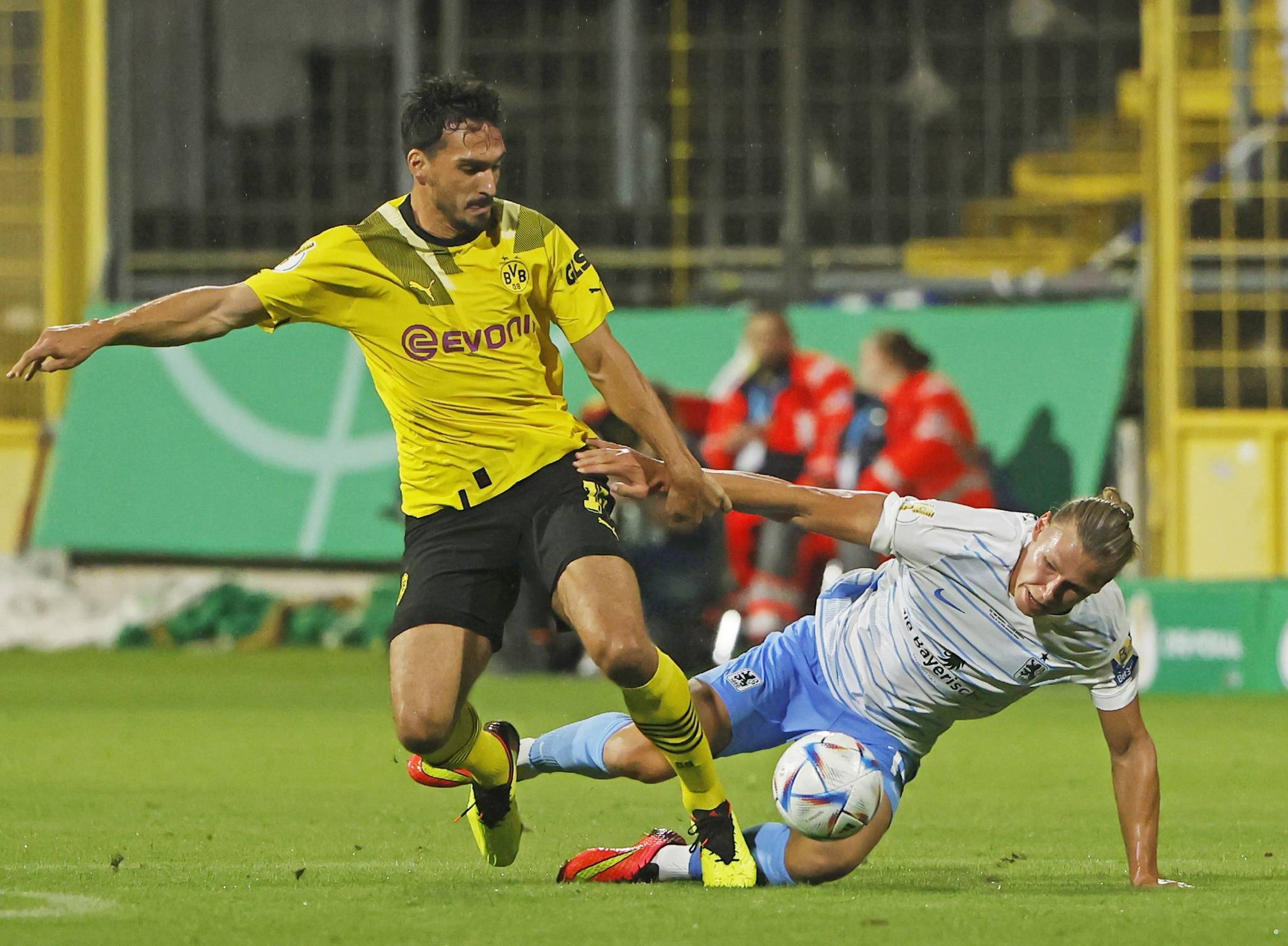 欧国联比赛荷兰队赢得关键胜利,目标明确,稳步上升的简单介绍 欧国联比赛荷兰队赢得关键胜利,目标明确,稳步上升的简单介绍