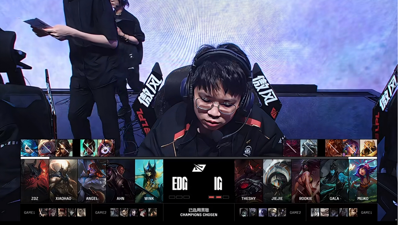 FNC横扫EDG,Lehends操刀奇招英雄翻盘宿命之战小组赛,强势挺进下一轮 FNC横扫EDG,Lehends操刀奇招英雄翻盘宿命之战小组赛,强势挺进下一轮