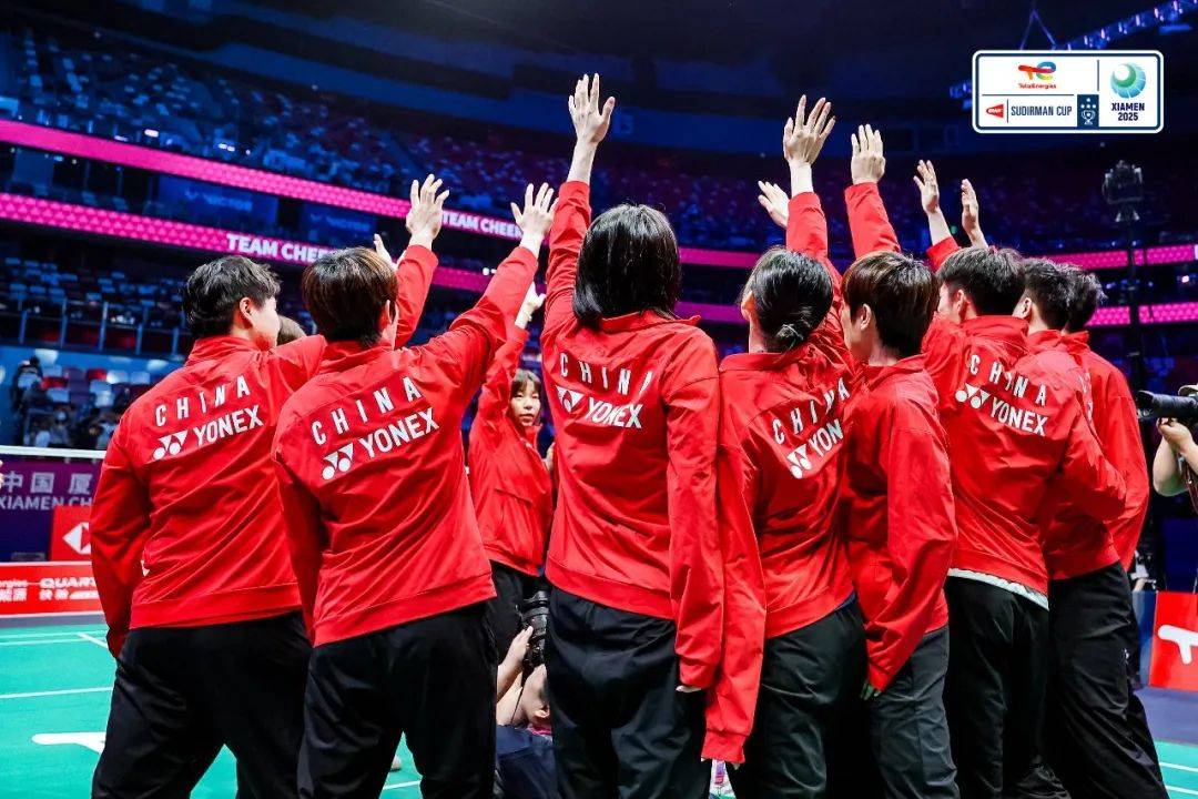 中国队横扫日本队,陈雨菲扛起全队 中国队横扫日本队,陈雨菲扛起全队