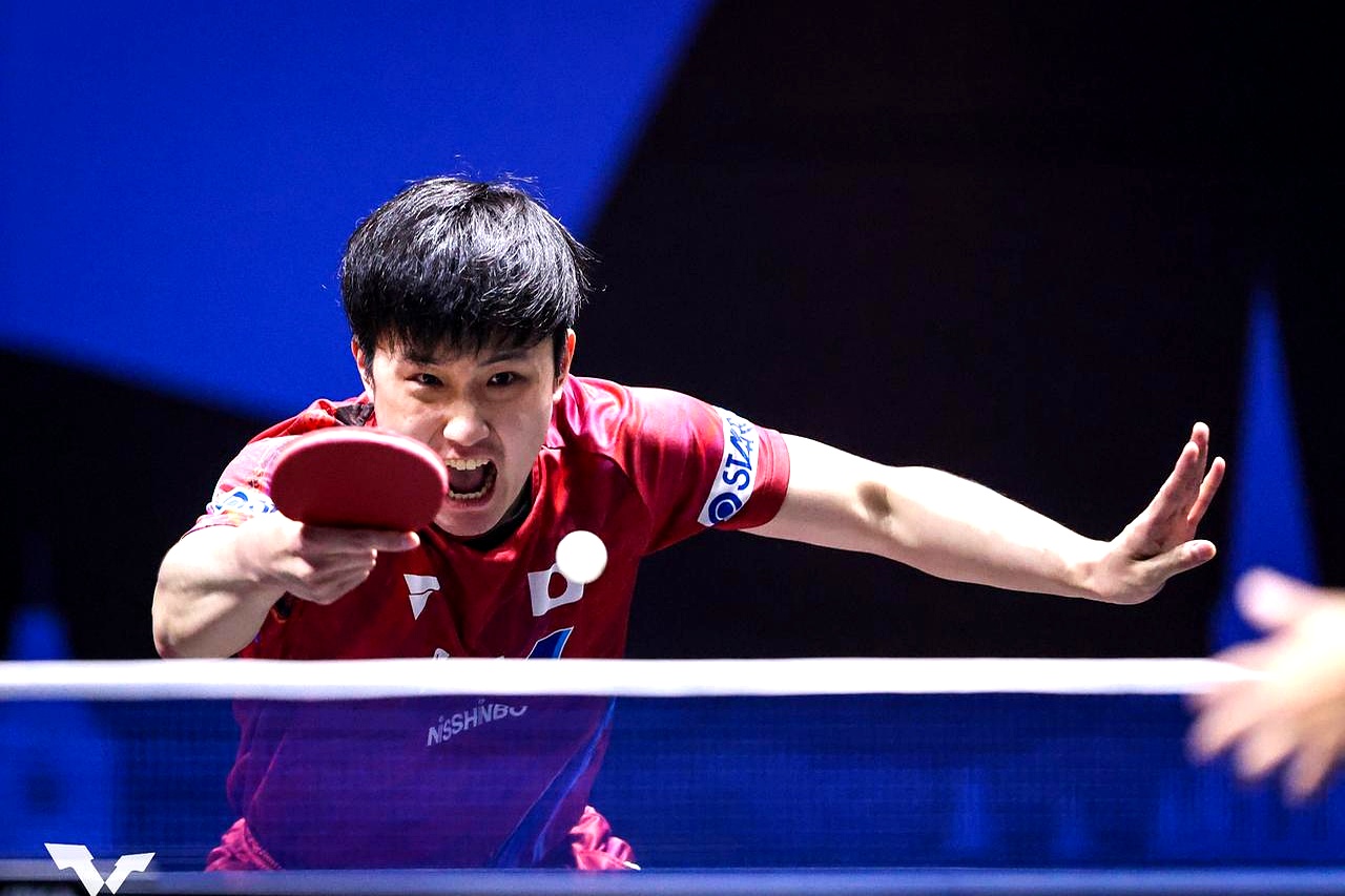 波兰队鏖战日本队，张本智和高光表现