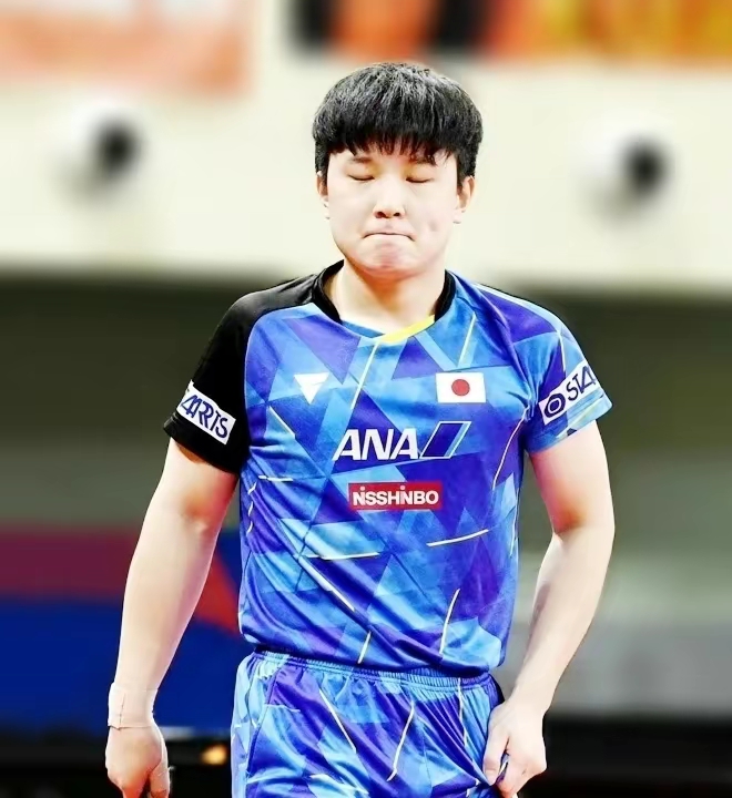 德国队鏖战韩国队，黄鸭组合点燃赛场